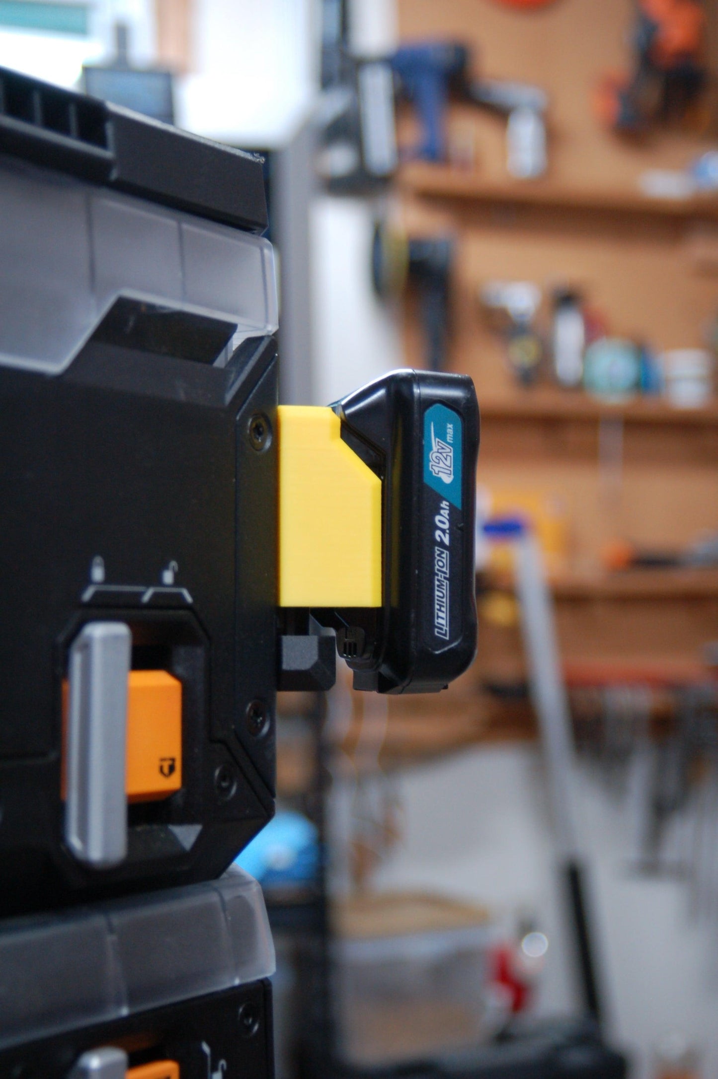 Makita 12v Battery Clip - Thermo Printing