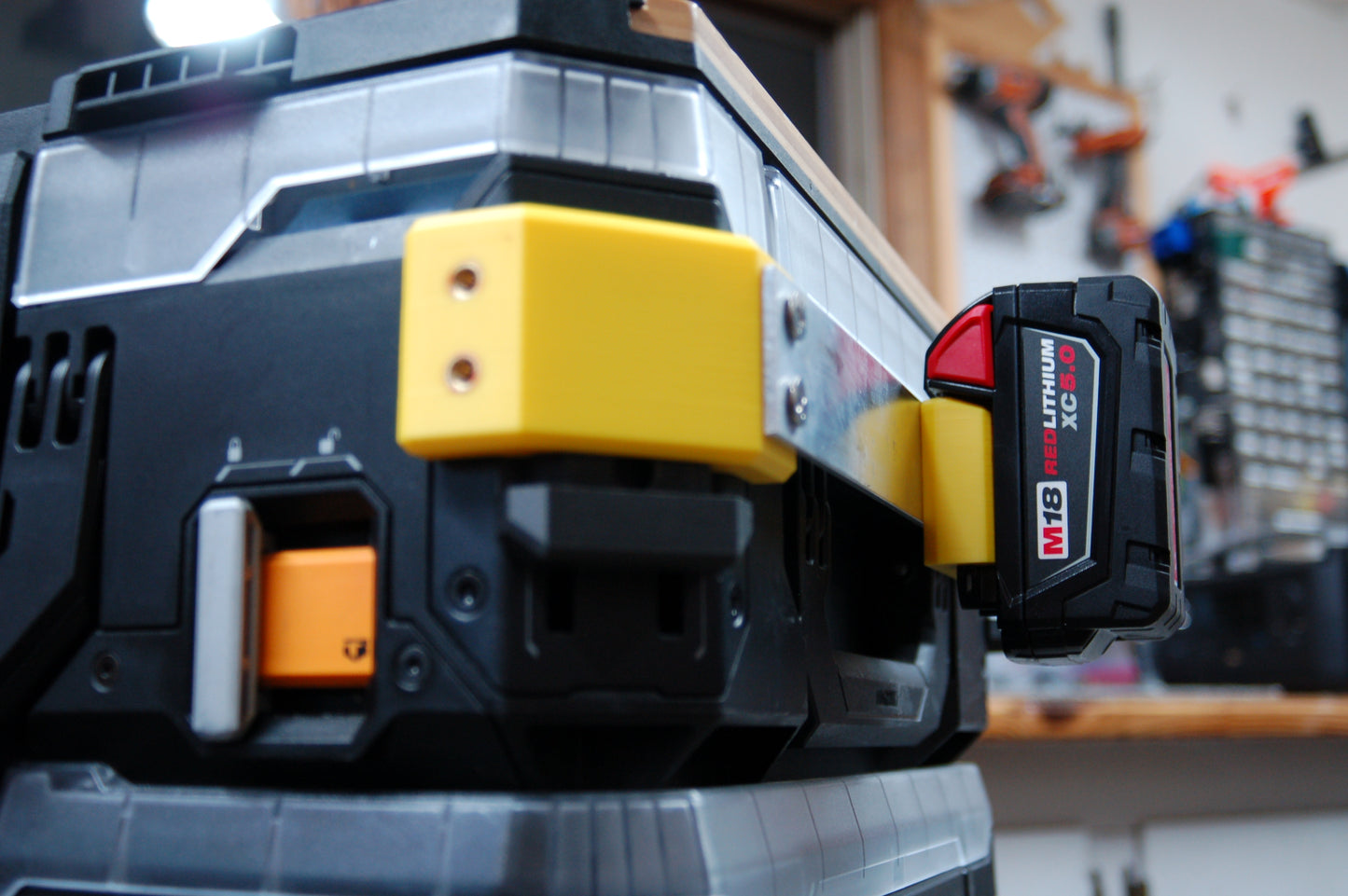 Milwaukee M18 Bolt-On