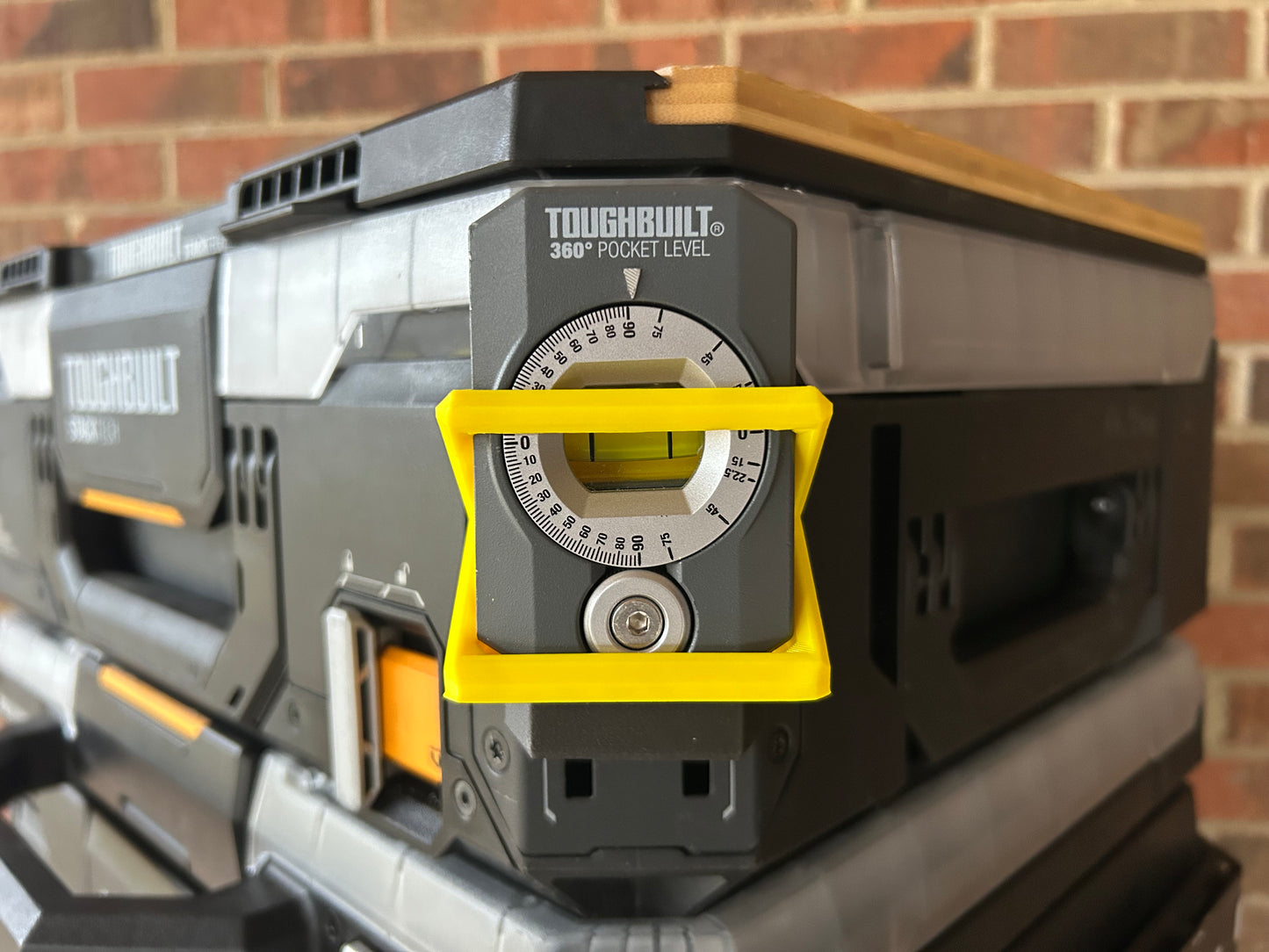 360 Pocket Level Clip