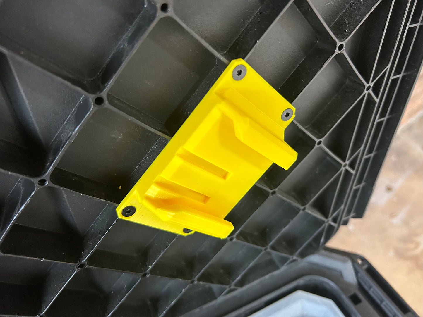 Craftsman 20v Lid Mount