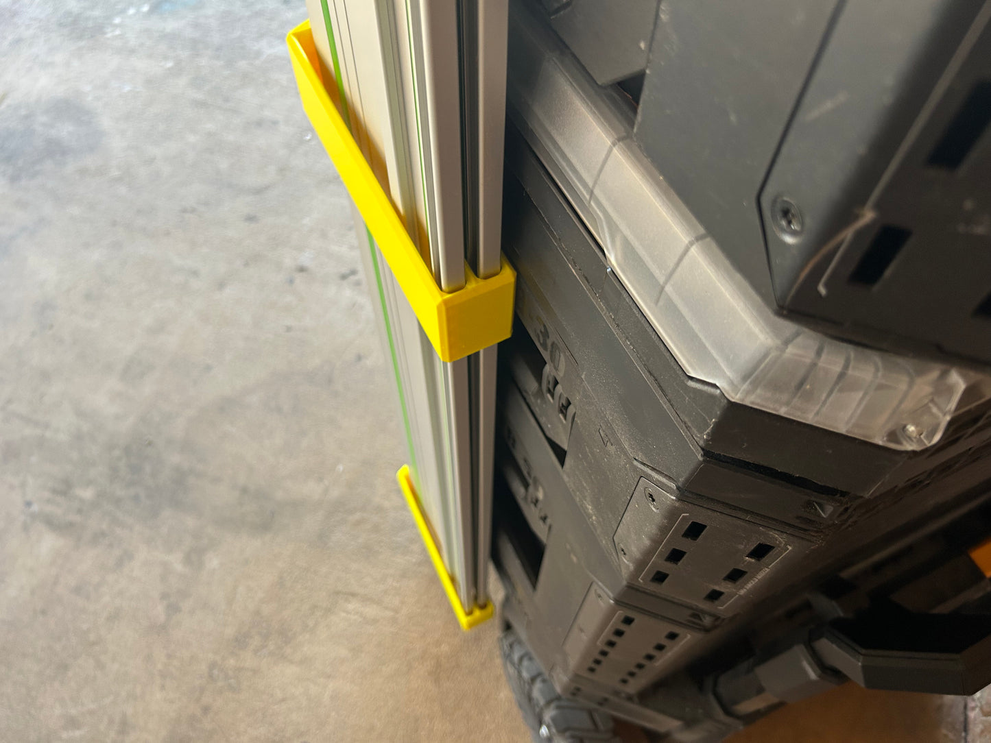 TrackSaw Clip