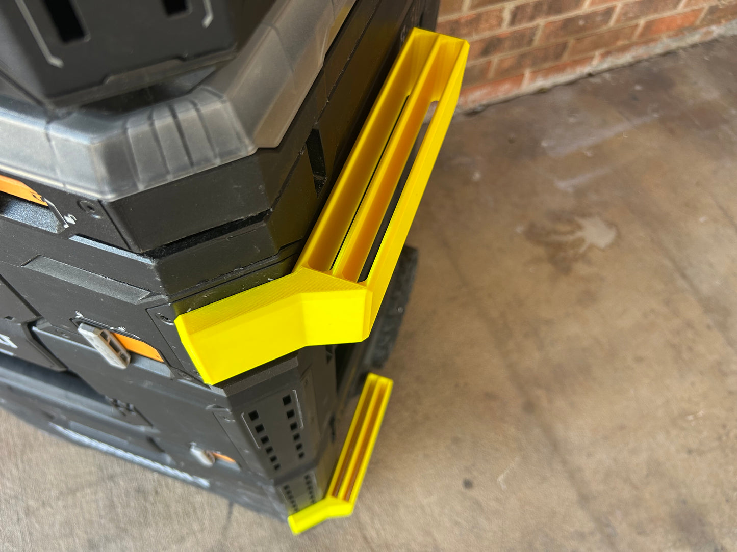 TrackSaw Clip