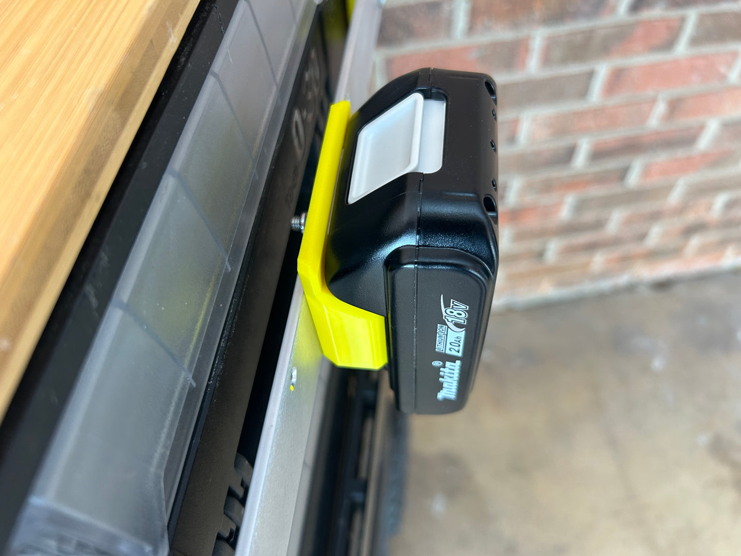 Makita 18v Battery Bolt-On
