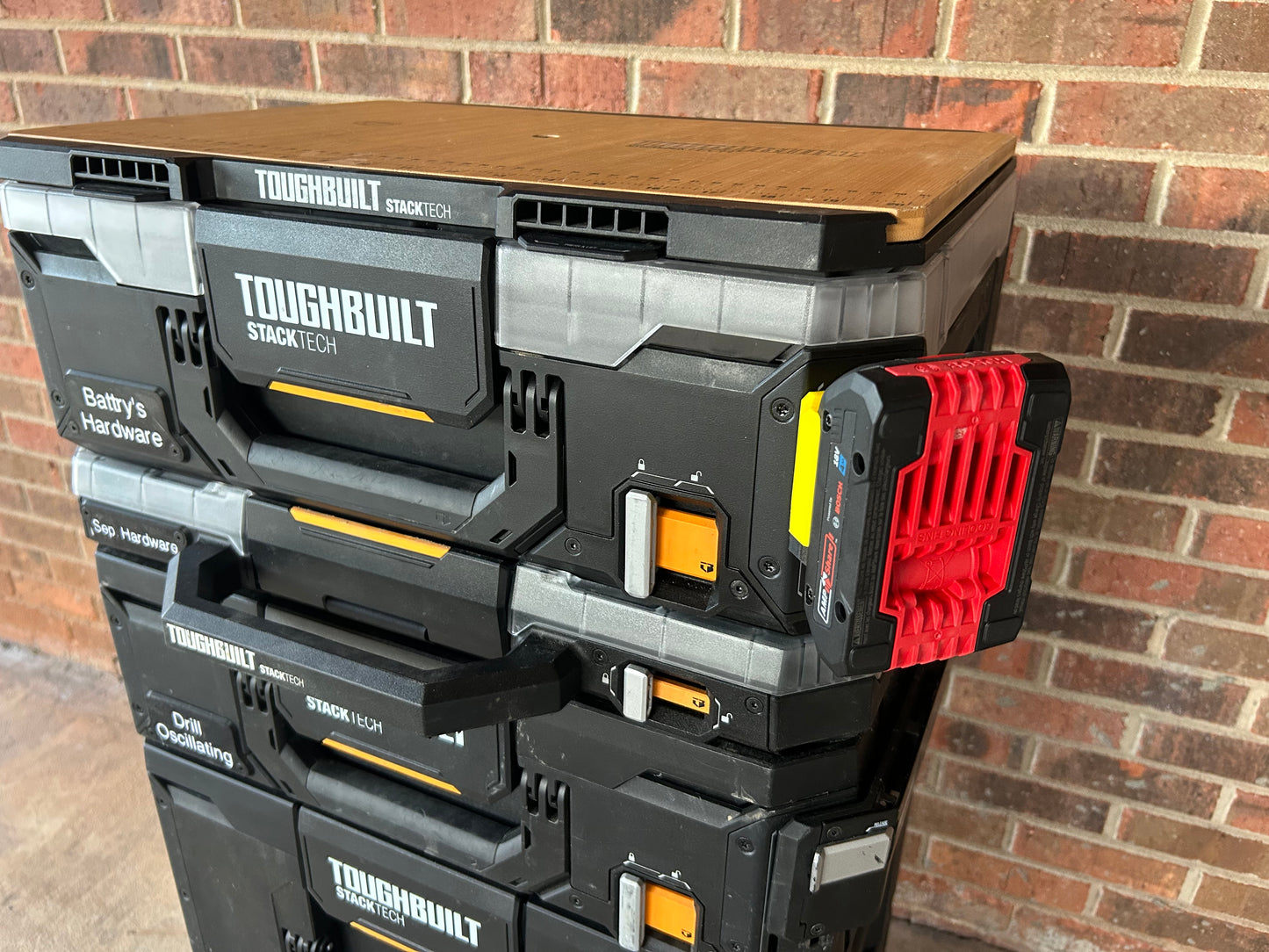 Bosch 18v Battery Clip