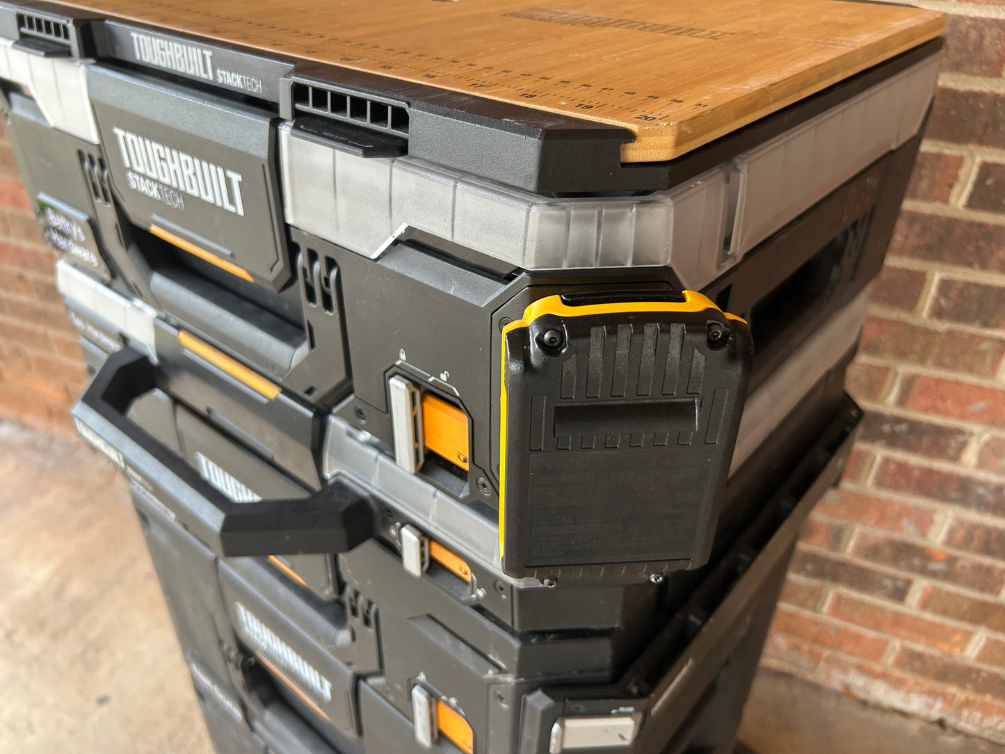 Dewalt 20v Battery Clip