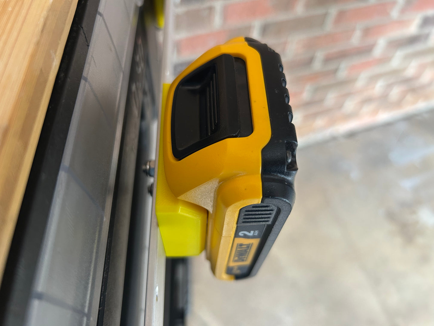 Dewalt 20v Battery Bolt-On