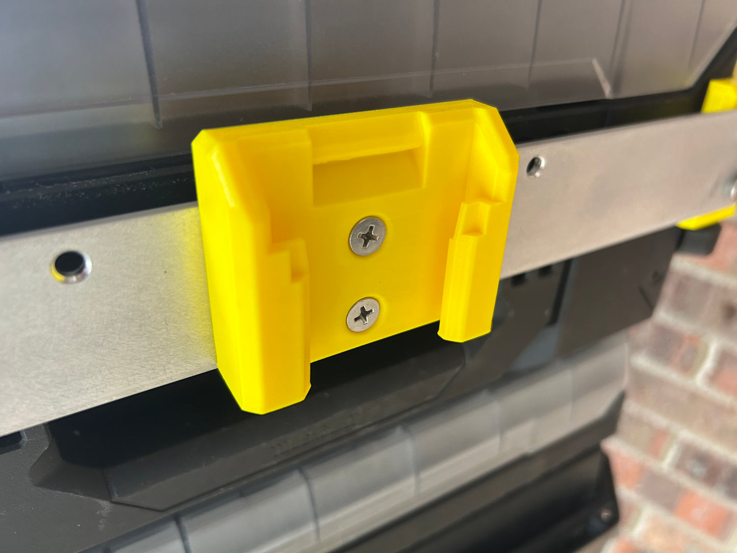 Dewalt 20v Battery Bolt-On