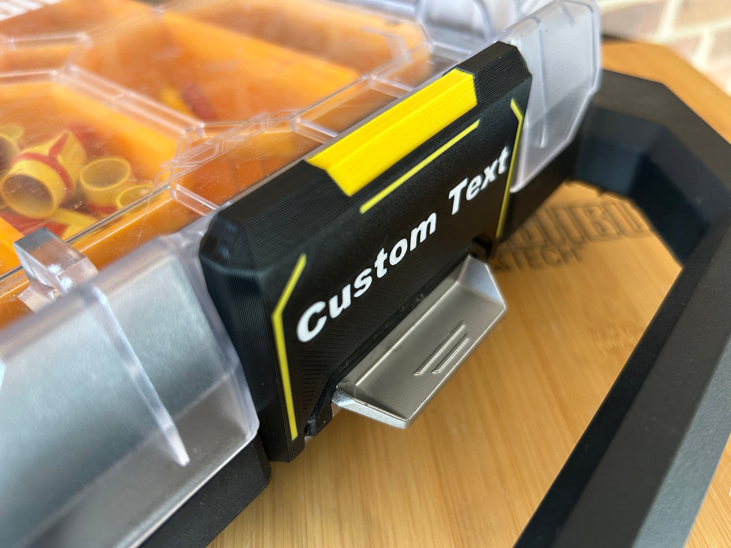Low-Profile Half Organizer Latch