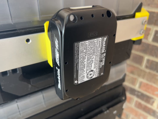 Makita 18v Battery Bolt-On
